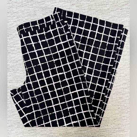 New York & Company Pants - New York & Company Black and White Window Pane Wide Leg Pants